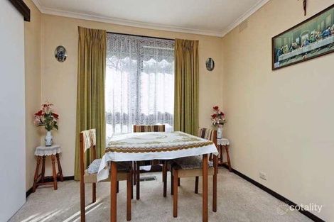 Property photo of 17 Devira Street Dandenong North VIC 3175