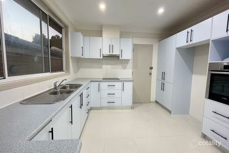 Property photo of 32 Satara Avenue Cabramatta West NSW 2166