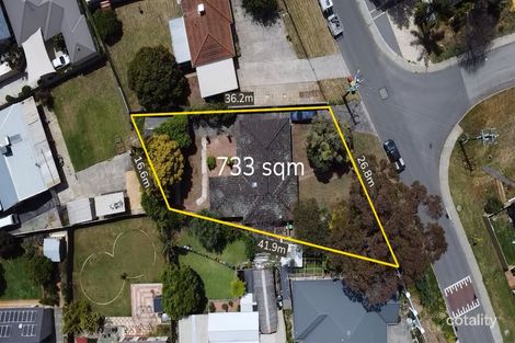 Property photo of 11 Glenister Road Hamilton Hill WA 6163