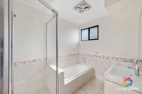 Property photo of 38 Cockatoo Drive New Auckland QLD 4680