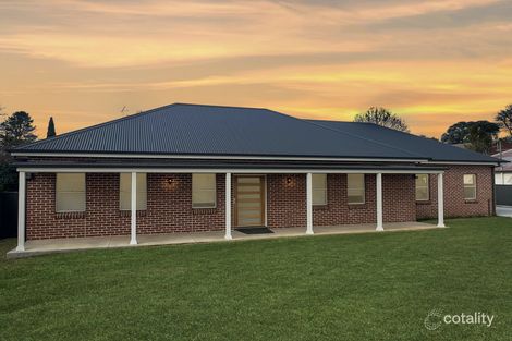 11 Baillie St, Bathurst, NSW 2795