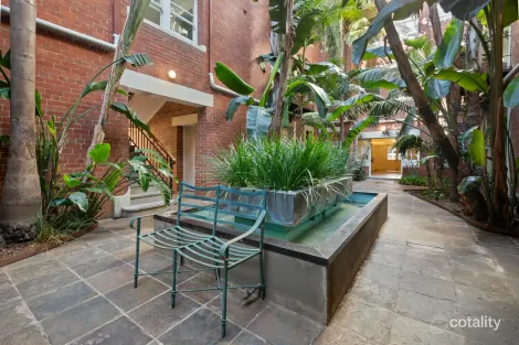 Property photo of 4/44 Fitzroy Street St Kilda VIC 3182