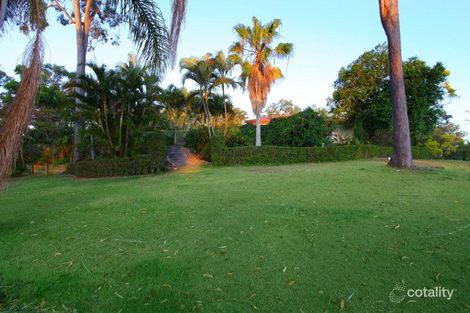 Property photo of 30 Clarence Drive Helensvale QLD 4212