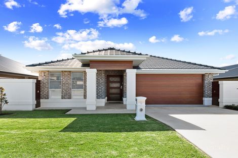 Property photo of 11 Wells Avenue Thrumster NSW 2444