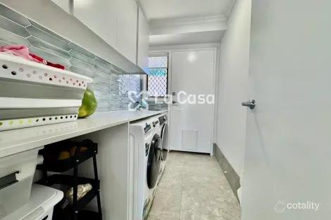 Property photo of 28 Dooland Court Nicholls ACT 2913