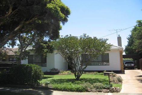 18 Clairmont St, Albion, VIC 3020