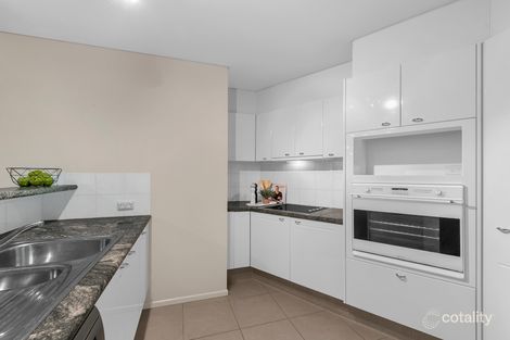 Property photo of 14/16 Bright Street Kangaroo Point QLD 4169