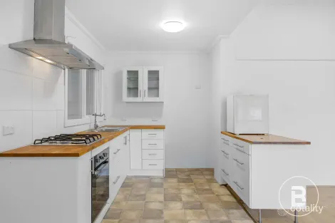 Property photo of 21 Blake Street Ararat VIC 3377