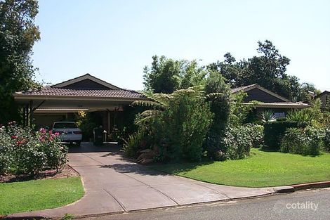 4 Cave Pl, Bull Creek, WA 6149