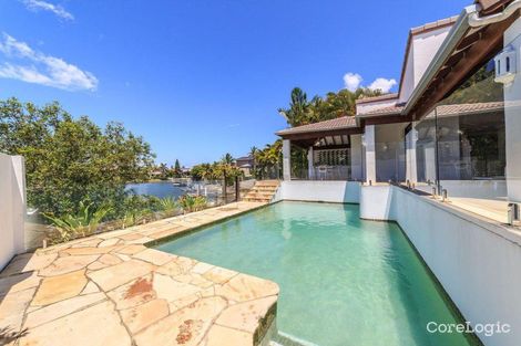 Property photo of 19 Charolais Crescent Benowa QLD 4217