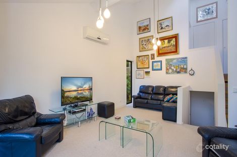 Property photo of 8 Barossa Close Eleebana NSW 2282