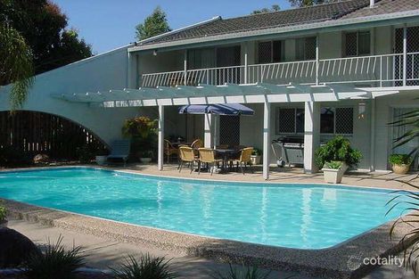 63 Oxley Dr, Paradise Point, QLD 4216