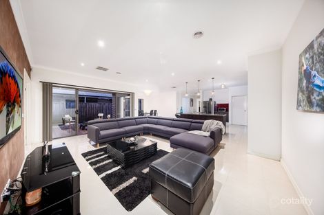Property photo of 11 The Esplanade Taylors Hill VIC 3037