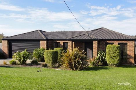 27 Palmer Pl, Kyneton, VIC 3444