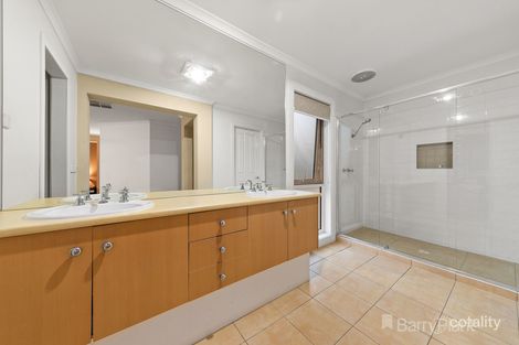 Property photo of 40 Thornley Drive Berwick VIC 3806