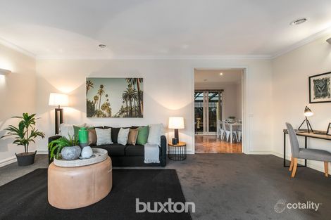 Property photo of 9 Martens Place Dingley Village VIC 3172