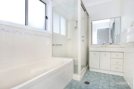 Property photo of 1/2 Sampson Place Figtree NSW 2525