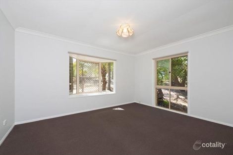 Property photo of 5 Bayview Drive Tanah Merah QLD 4128