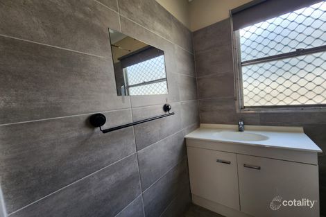 Property photo of 24 Gosford Crescent Broadmeadows VIC 3047