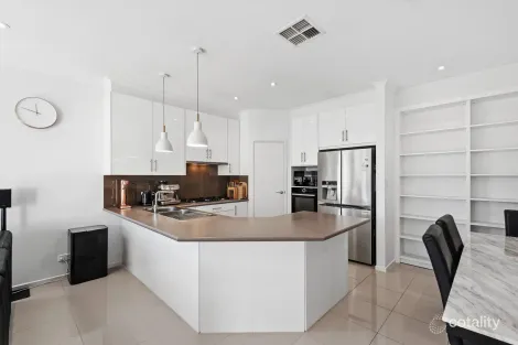 Property photo of 20 Warner Avenue Findon SA 5023