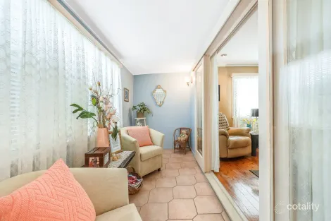 Property photo of 2 Corser Street Centenary Heights QLD 4350