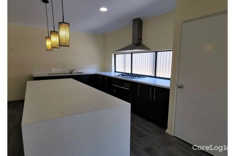 Property photo of 5 Bushside Drive Aveley WA 6069