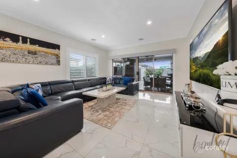 Property photo of 29 Koobush Boulevard Wollert VIC 3750