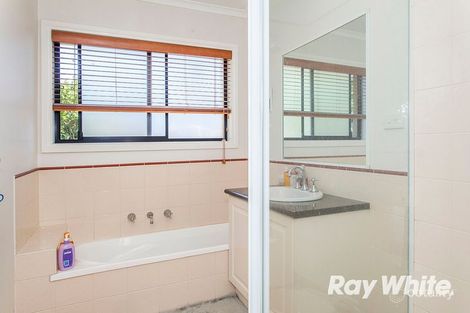 Property photo of 2/4 Sunshine Street Rowville VIC 3178