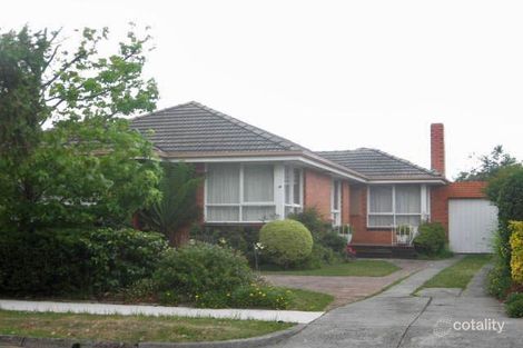 Property photo of 34 Lindisfarne Drive Burwood East VIC 3151