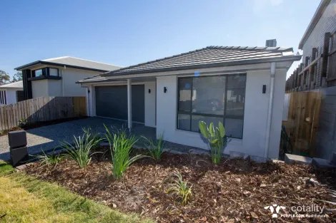 6 Cooper Way, Spring Mountain, QLD 4300