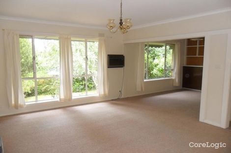 Property photo of 24 Mountain View Parade Rosanna VIC 3084