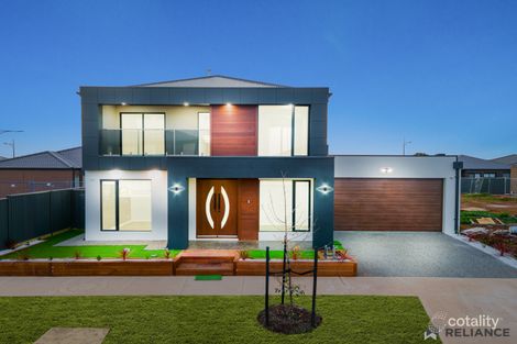 42 Stevenage Dr, Strathtulloh, VIC 3338