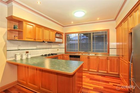 Property photo of 29 Creekbank Place Caroline Springs VIC 3023
