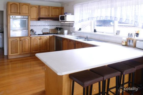 Property photo of 121 Middleborough Road Box Hill South VIC 3128