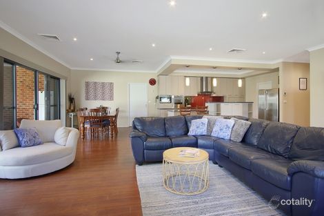 Property photo of 21 Golflinks Avenue West Wodonga VIC 3690