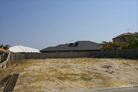 29 Meadowbank Gdns, Hillarys, WA 6025