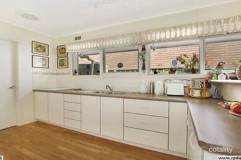 Property photo of 155 Northcliffe Drive Lake Heights NSW 2502