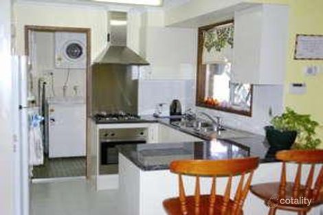 Property photo of 15 Truscott Drive Ashmont NSW 2650