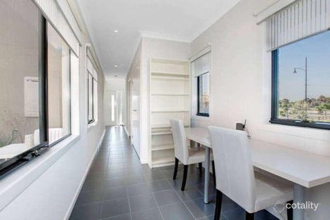 Property photo of 1 Saratoga Walk Epping VIC 3076