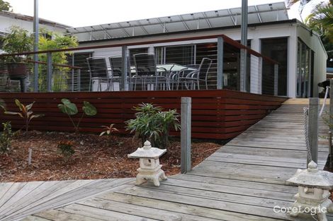 52 Victoria Pde S, Coochiemudlo Island, QLD 4184