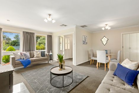 Property photo of 17 Bellbird Drive Wantirna VIC 3152