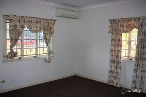 Property photo of 6 Redarc Street Fairfield QLD 4103