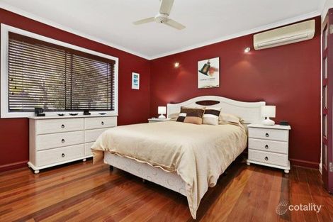 Property photo of 38 Pennant Street Jamboree Heights QLD 4074