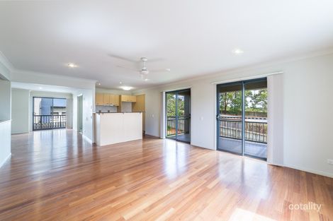 Property photo of 1/8 Faculty Crescent Mudgeeraba QLD 4213