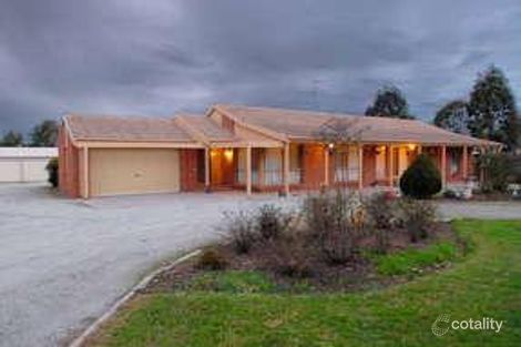 5 Meeking Dr, Pakenham, VIC 3810