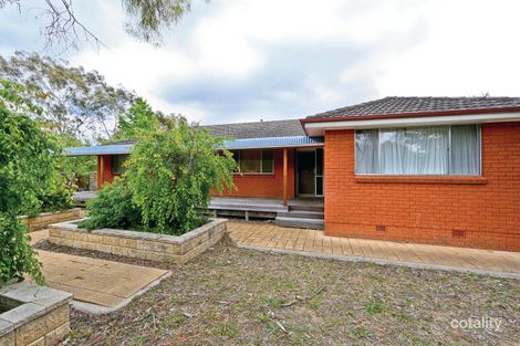 Property photo of 70 Blackman Crescent Macquarie ACT 2614