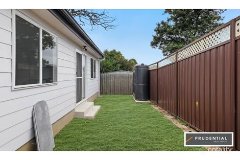 Property photo of 52 Hopping Road Ingleburn NSW 2565