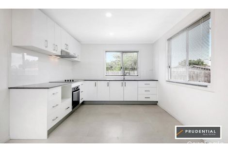 Property photo of 52 Hopping Road Ingleburn NSW 2565