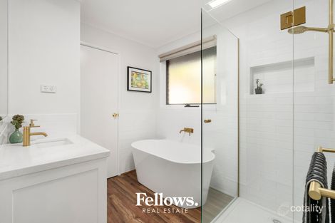 Property photo of 49 Meeking Drive Pakenham VIC 3810