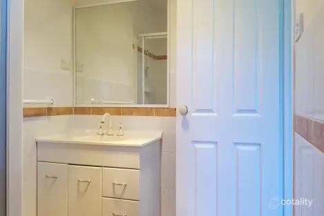 Property photo of 16 Evella Court Amaroo ACT 2914